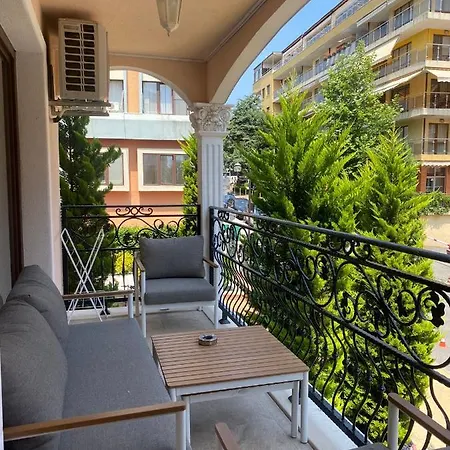 Апартамент Valencia Gardens Royal *