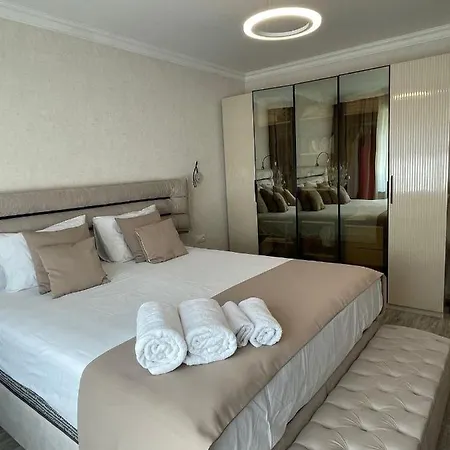 Valencia Gardens Royal Апартамент *