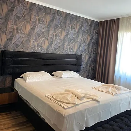 Valencia Gardens Royal * Несебър