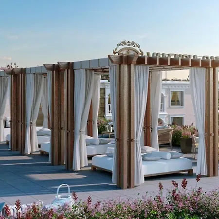 Valencia Gardens Royal Apartment Nesebar