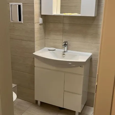 Valencia Gardens Royal Apartment